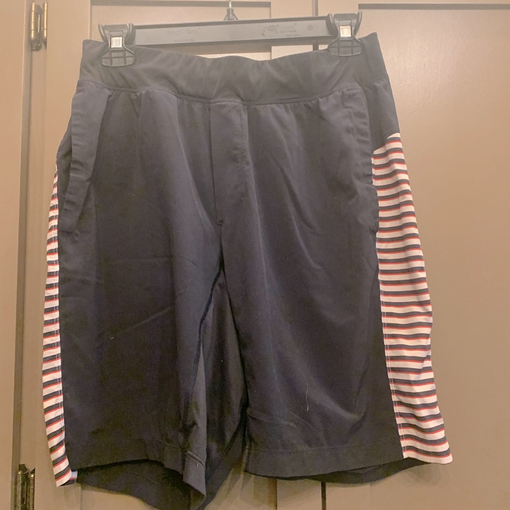 Men’s Lululemon shorts. size Medium